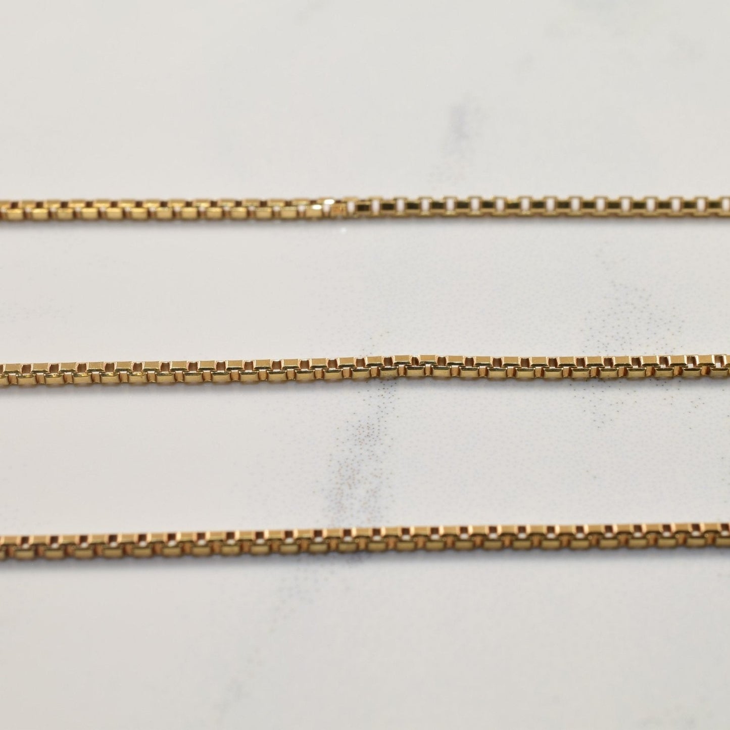 10k Yellow Gold Box Chain | 22 |