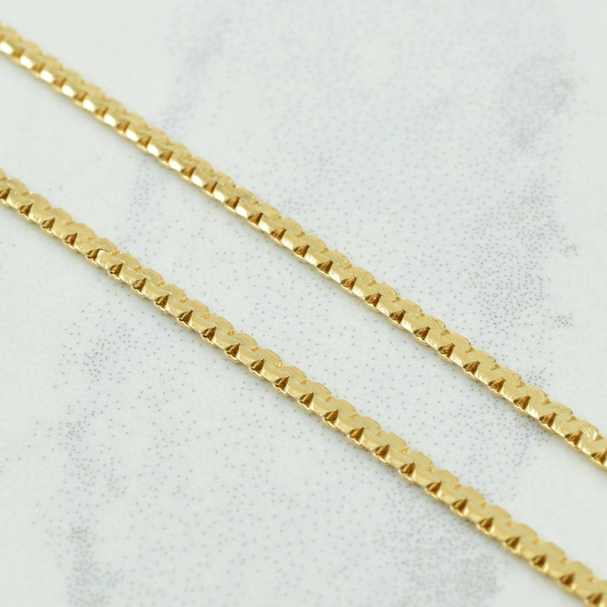 10k Yellow Gold C-Link Chain | 17.5 |